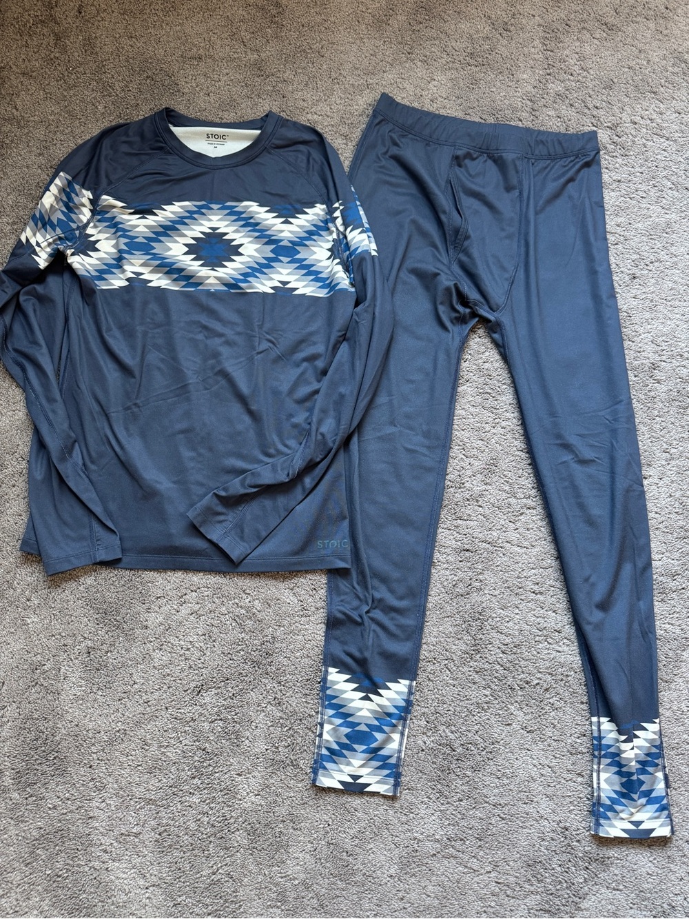 Stoic Men’s Ski/Snowboard Base Layer Set   Size Medium